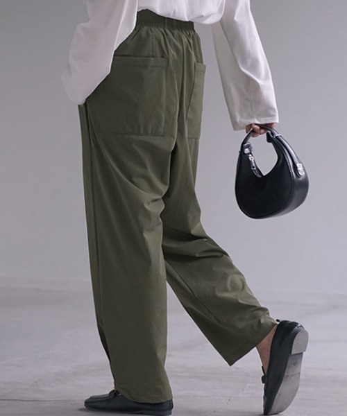 HUG.U（ハグユー） スラックス パンツ シワになりにくい ゆるカーブ