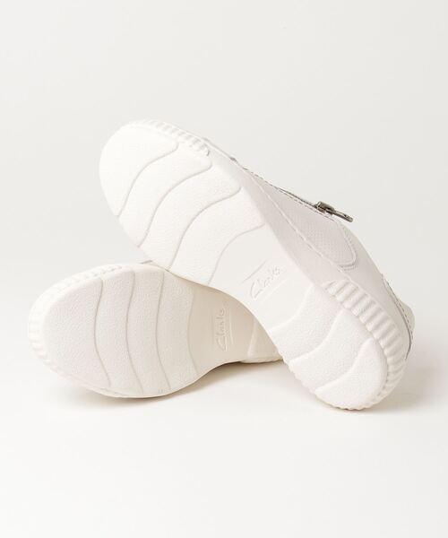 Clarks スニーカー Caroline Janna / キャロラインジャナ