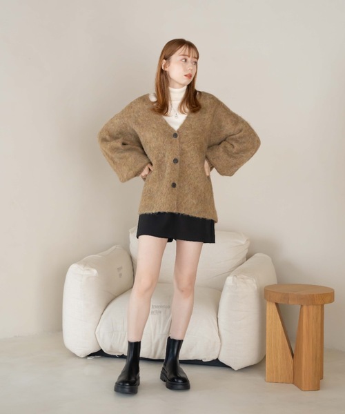 hinari ヒナリ　スパンコールニットカーディガン　ブラウン　新品未開封 hinari（ヒナリ）の「スパンコールニットカーディガン（ニット