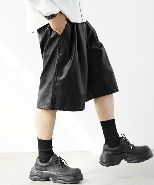 ハーフパンツ レザー M レザーライク ハーフパンツ | maison TOMORROWLAND/メゾン