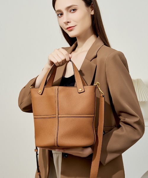 ショルダーバッグ バッグ 「 NiiNa / ニーナ 」高品質牛革 2way 大容量