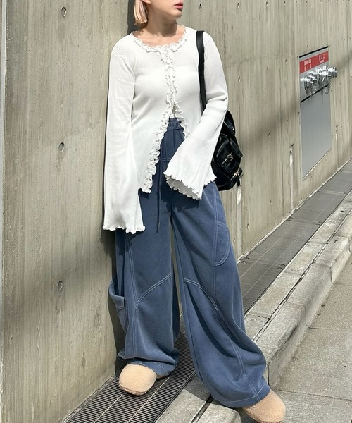新品未使用⭐️AlleyTokyo ふっさふさすぎるBIGカーデ Alley Tokyo カーディガン ふっさふさ過ぎるBIGカーデ レディース