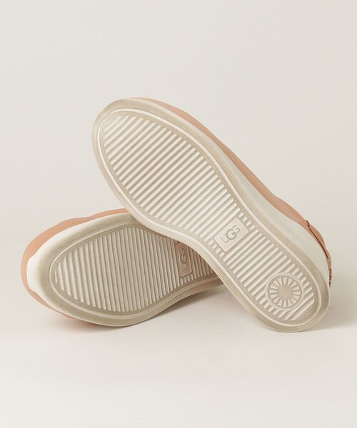 UGG スニーカー　新品未使用　24cm UGG Australia（アグオーストラリア） 「UGG」 シューズ 24cm オレンジ