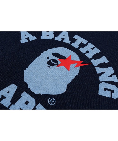 A BATHING APE（アベイシングエイプ） トレーナー スウェット COLLEGE