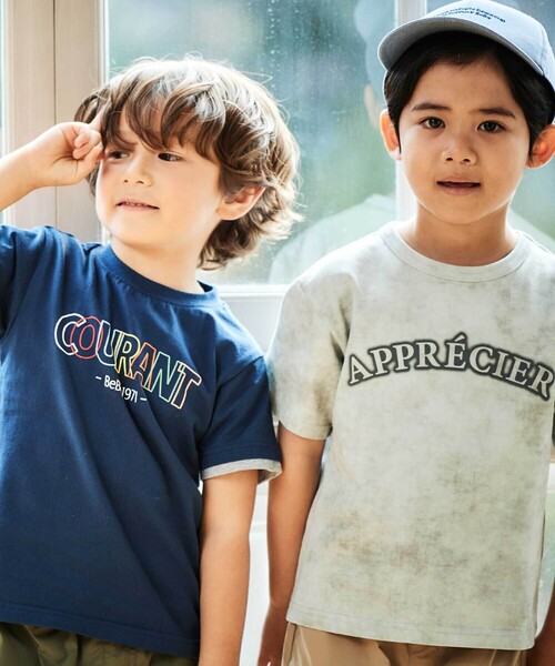 BeBe（ベベ） tシャツ マルチカラーロゴプリント天竺半袖Tシャツ 