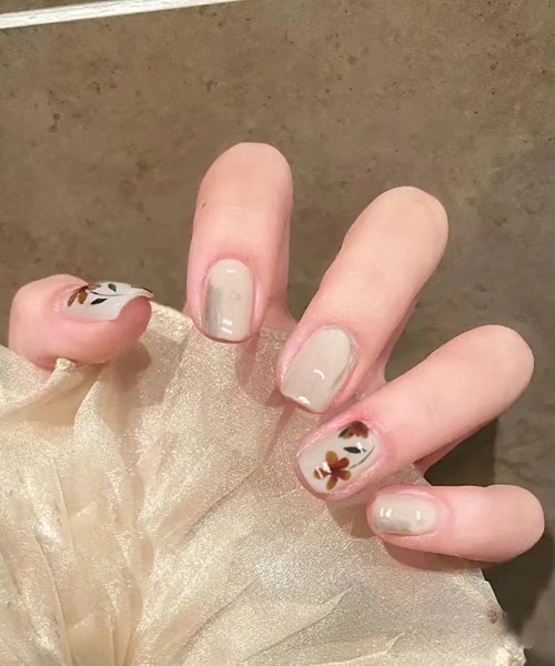 ネイルチップ ネイルシール ハンド 貼るだけ : ZOZOTOWN Yahoo!店