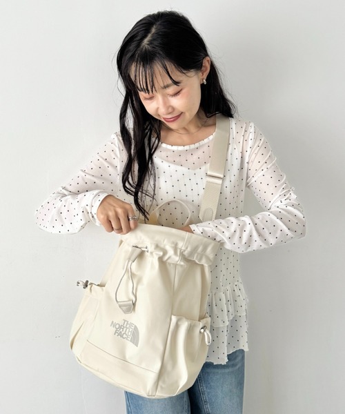 THE NORTH FACE 巾着型 バックパック アイボリー THE NORTH FACE（ザ ノースフェイス） バッグインバッグ ノース