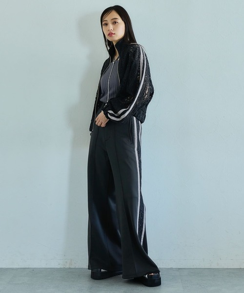 HARE レースラインブルゾン ブラック HARE（ハレ）の「レースラインブルゾン(HARE)（ブルゾン）」 - WEAR
