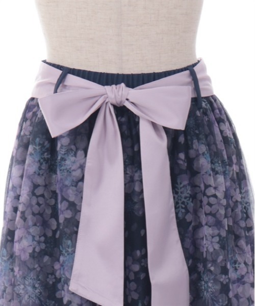 axes femme スカート 雪桜柄スカート : ZOZOTOWN Yahoo!店