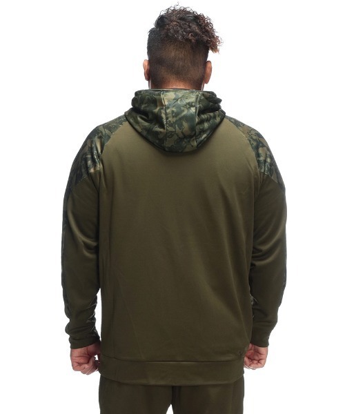 UNDER ARMOUR（アンダーアーマー） パーカー LOOSE アーマーフリース