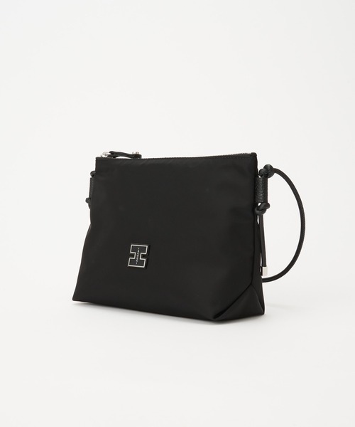 IACUCCI（イアクッチ） ショルダーバッグ バッグ アーゴ ポーチSD