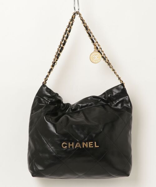 CHANEL（シャネル） シャネル22 スモール シャイニーカーフスキン