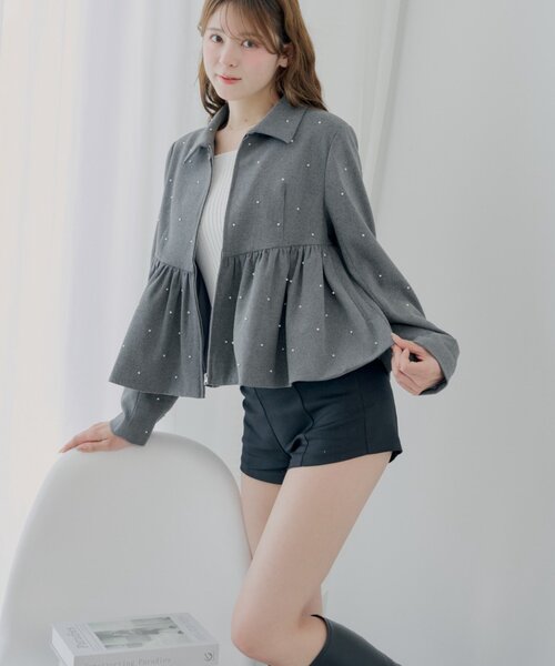 Chico（チコ） ショートパンツ SMALL ベージュ レディース : ZOZOTOWN