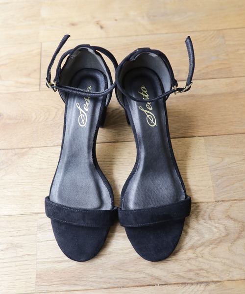 新品同様 POLLINI チャンキーヒール レザー ストラップ サンダル セール】 Tストラップチャンキーヒールサンダル 24SS （サンダル