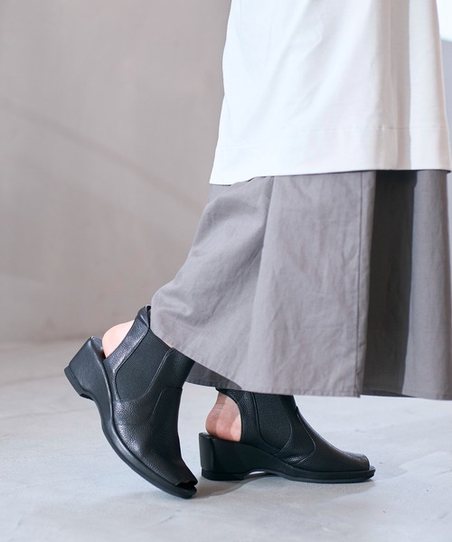 ディッシー（D’ICI）/サイドゴアブーツサンダル D'ICI（ディッシィ） ブーツ サイドゴアブーツサンダル レディース