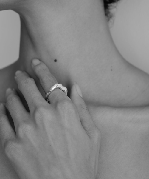 指輪 リング 「ISOLATION / アイソレーション」Silver925 HEART CURVE RING / シルバー925 ハートカーブリングの画像