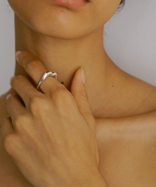 指輪 リング 「ISOLATION / アイソレーション」Silver925 HEART CURVE RING / シルバー925 ハートカーブリングの画像