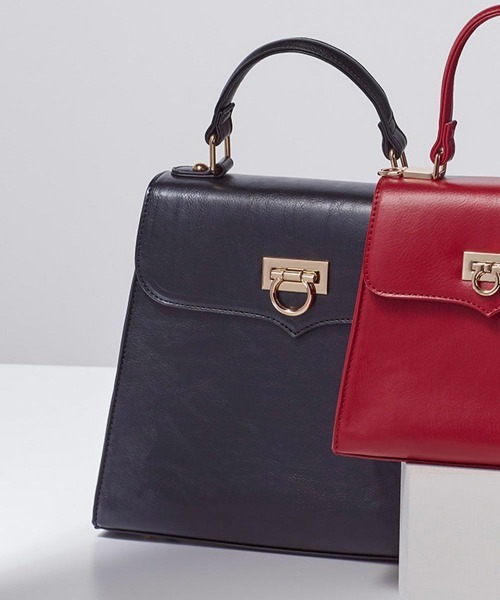 アンアナザーアンジェラス（an another angelus）/【WEB限定】 ループ 金具 フラップ ハンドバッグ an another angelus（アンアナザーアンジェラス） ハンドバッグ 「WEB