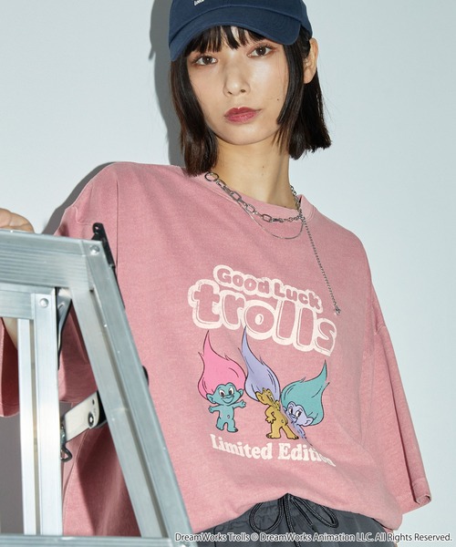 【INSTANTFUNK X Good Luck Trolls】Troll スウェットシャツ 2色 Good Luck Trolls 9 Up Trolls In Clothes T-Shirt