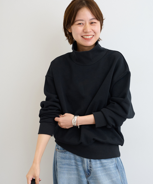 新品未使用✨  jeans ハイネック スウェット 黒 M レディース スウェット スタッズスウェットハイネックプルオーバー