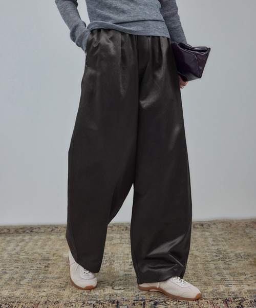 SALON adam et rope'（サロン アダム エ ロペ） パンツ サテンフェード