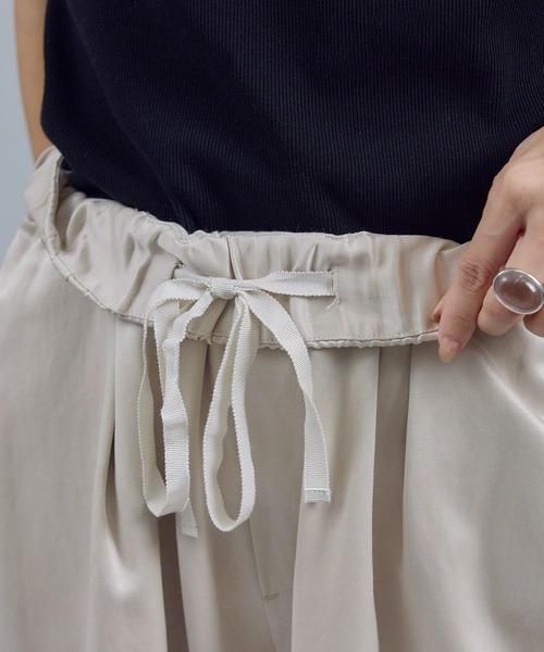 SALON adam et rope'（サロン アダム エ ロペ） パンツ サテンフェード