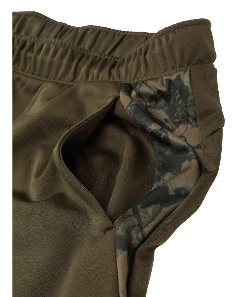 UNDER ARMOUR（アンダーアーマー） パンツ FITTED アーマーフリース