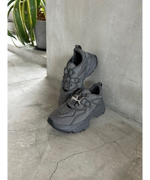 PUMA（プーマ） ローカットスニーカー 25cm グレー レディース