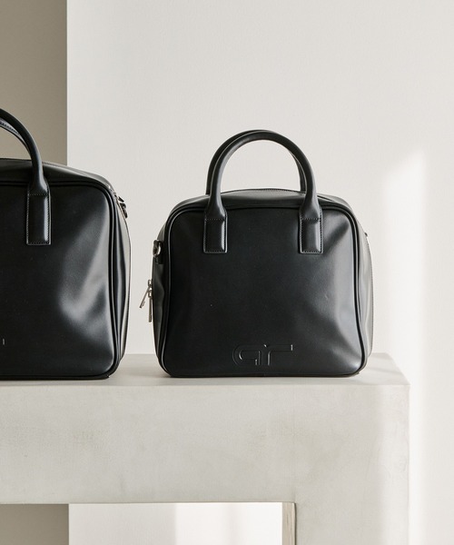 ADAM ET ROPE'（アダムエロペ） ボストンバッグ 「サステナブル」ロゴ