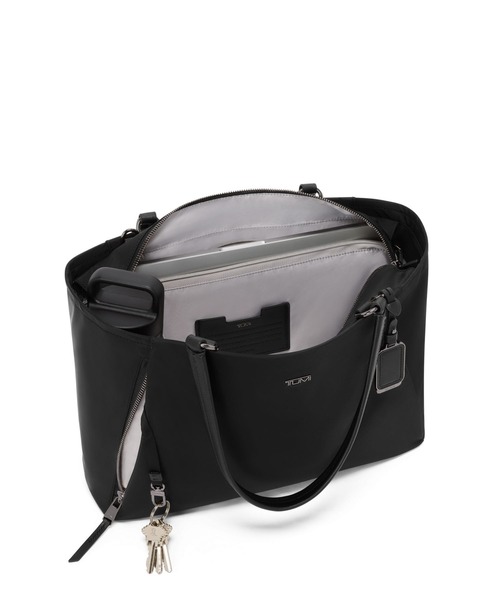 TUMI（トゥミ） トートバッグ VOYAGEUR 「ヴァレッタ」ミディアム
