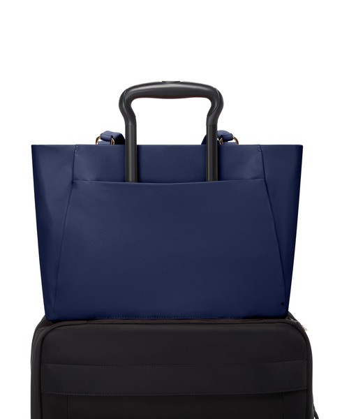 TUMI（トゥミ） トートバッグ VOYAGEUR 「ヴァレッタ」ミディアム