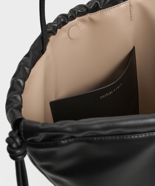 CHARLES ＆ KEITH（チャールズ&キース） 「CHARLES & KEITH」 トート