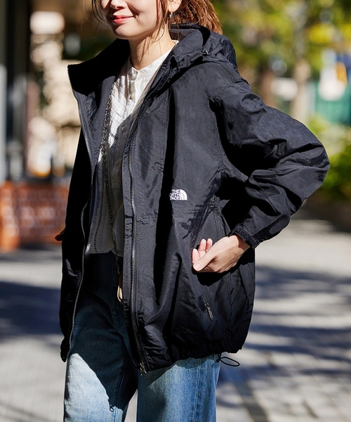 新品タグ付きTHE NORTH FACE レディースブラックナイロンジャケット THE NORTH FACE（ザ ノースフェイス） ナイロンブルゾン MEDIUM