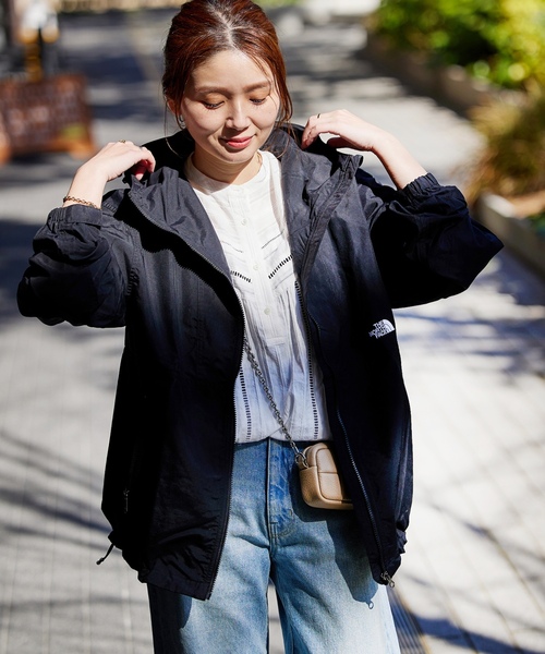新品タグ付きTHE NORTH FACE レディースブラックナイロンジャケット THE NORTH FACE（ザ ノースフェイス） ナイロンブルゾン MEDIUM