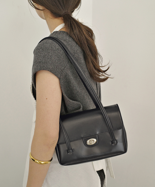 SLOBE IENA ショルダーバッグ SLOBE IENA（スローブイエナ） ショルダーバッグ バッグ SLOBE レザー