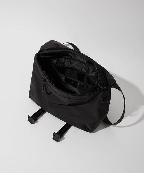 BOY LONDON ショルダーバッグ 「BOY LONDON」BOY LOGO NYLON