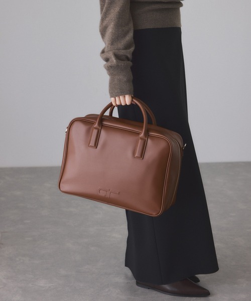 ADAM ET ROPE'（アダムエロペ） ボストンバッグ 「サステナブル」ロゴ