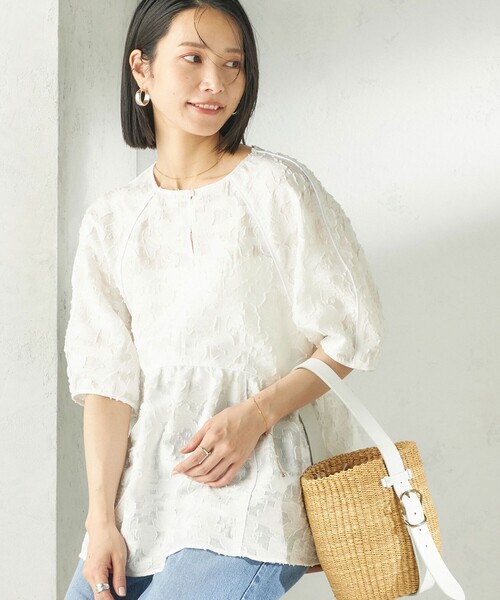 美品SHIPSシップス春トップスきれい色フレアブロードペプラムブラウス♪ SHIPS（シップス） ブラウス シャツ 「手洗い可能」ジャカード