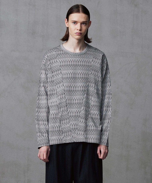 「SHAREEF」 長袖Tシャツ 1 レッド メンズの画像