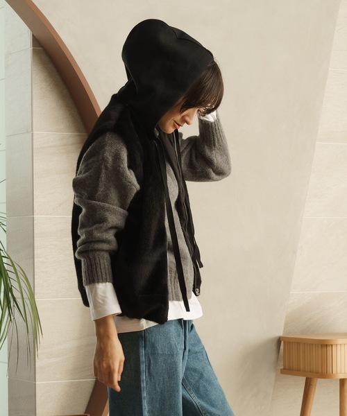 新品❤️半額以下❣️異素材ベスト Mia ベスト ジレ 異素材フーディーファージレ レディース : ZOZOTOWN