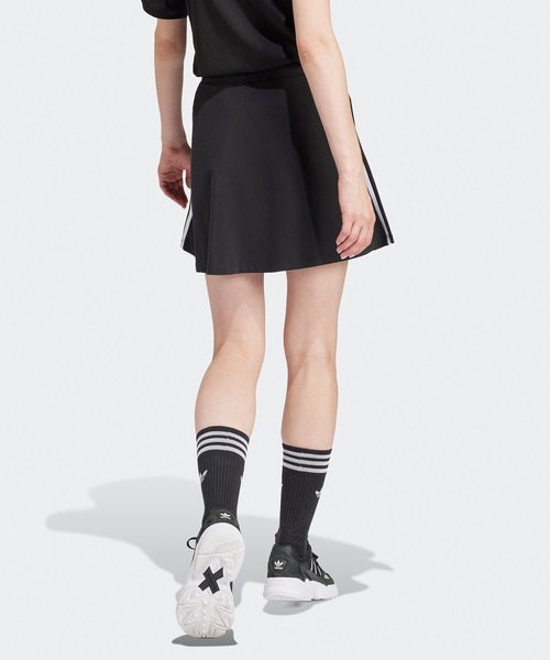 【adidas】ADICOLOR スリーストライプス スカート adidas スカート アディカラー スリーストライプス ミニスカート