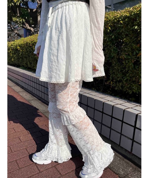 ラベルエチュード ホワイト フリルレース パンツ ラベルエチュード ホワイト フリルレース パンツ LA BELLE ETUDE