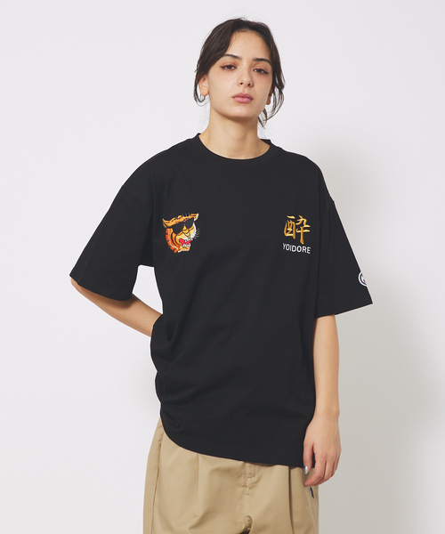 【YOIDORE/ヨイドレ 】スーベニアTシャツ/ 酒愛好家/ユニセックス ABAHOUSE tシャツ 「YOIDORE/ヨイドレ 」スーベニアTシャツ/ 酒