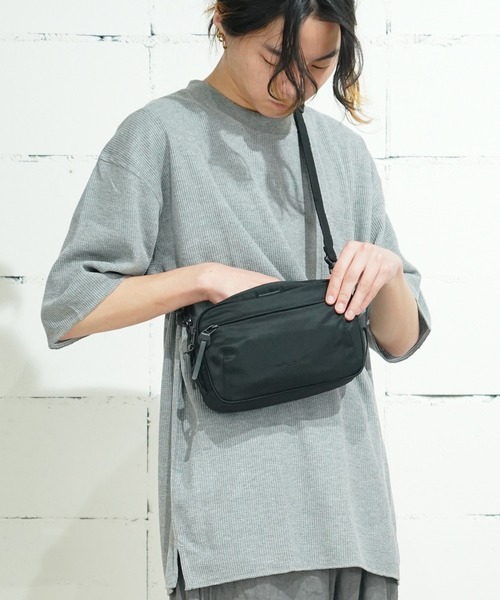 THE MILES ショルダーバッグ DSBK ミニショルダーバッグ 高密度