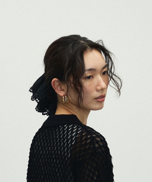 シュシュ Lace Embroidery Double Frilled Scrunchie / レース刺繍