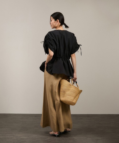 サロンアダムエロペ 24SS 【WEB限定】完売 シャーリングスリーブブラウス サロンアダムエロペ 【WEB限定】シャーリングスリーブブラウス