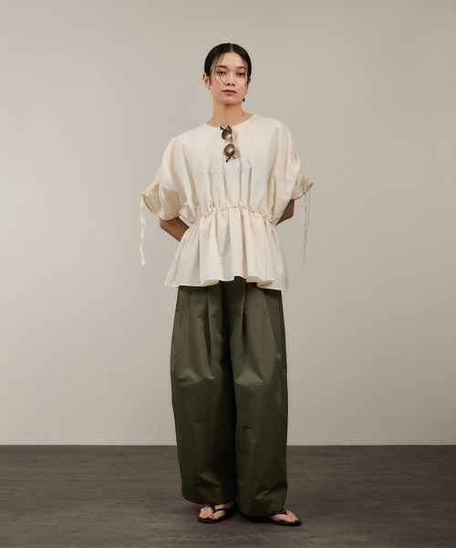 SALON adam et rope' ブラウス シャツ 「WEB限定」シャーリング