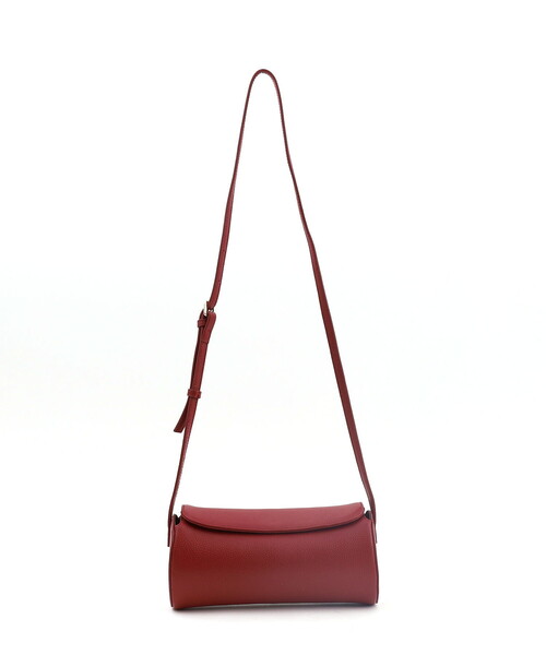 ❤新品❤【COOCO】シュリンクレザー 筒形カブセ ショルダーバッグ 革 牛革 COOCO（クーコ） ショルダーバッグ バッグ 「牛革」シュリンクレザー筒