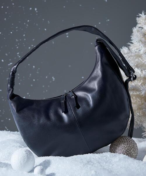 tk.TAKEO KIKUCHI（ティーケータケオキクチ） ショルダーバッグ 「牛革