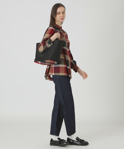 BLUE LAVELクレストブリッジ36 BLUE LABEL CRESTBRIDGE（ブルーレーベルクレストブリッジ） トート